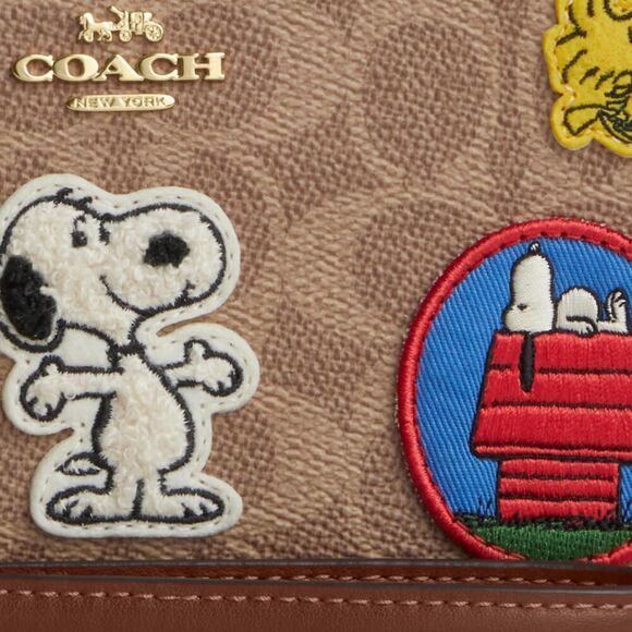 Coach X Peanuts Long Zip Around Wallet In Signature Canvas With Patches Purse - Picture 9 of 10
